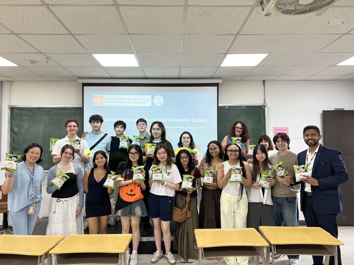 Binghamton University合照圖片